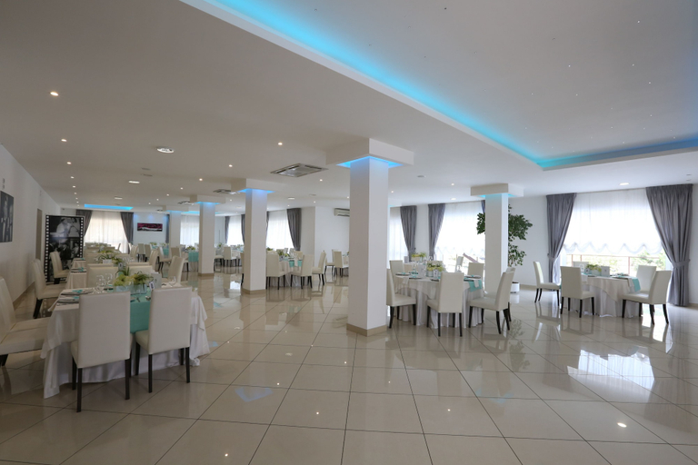 Food & Drinks 4, Medea Resort, Caserta