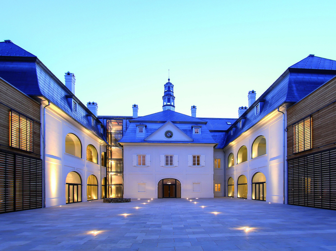 Exterior & Views 1, Hotel Chateau Gbelany, Žilina