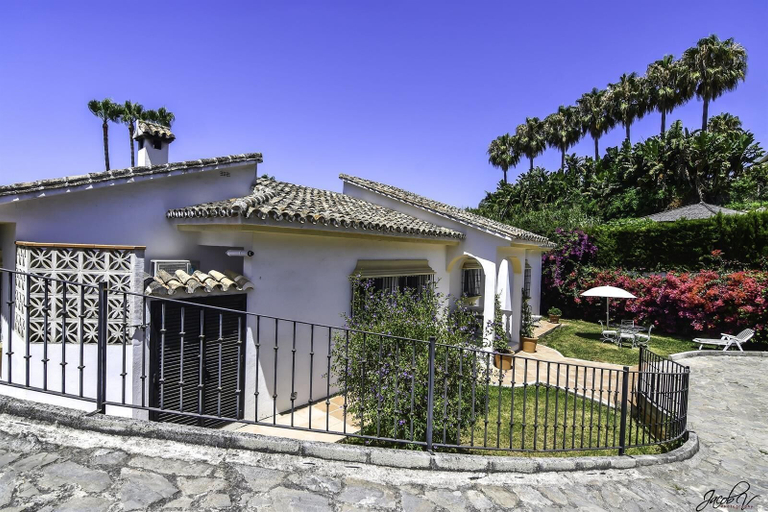 Exterior & Views 2, Beautiful Villa Near Beach - Marbella, Málaga