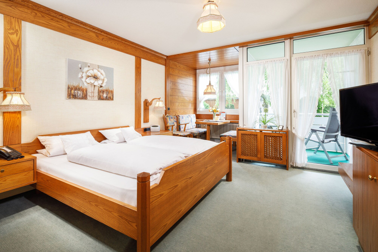 Bedroom 2, Kneipp Kurhotel Steinle, Unterallgäu