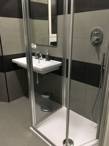 Bathroom 5, Sensation House, Rome