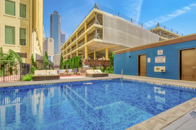 Sport & Beauty 3, Luxury Downtown Dallas Stay by Amyfinehouse, Dallas