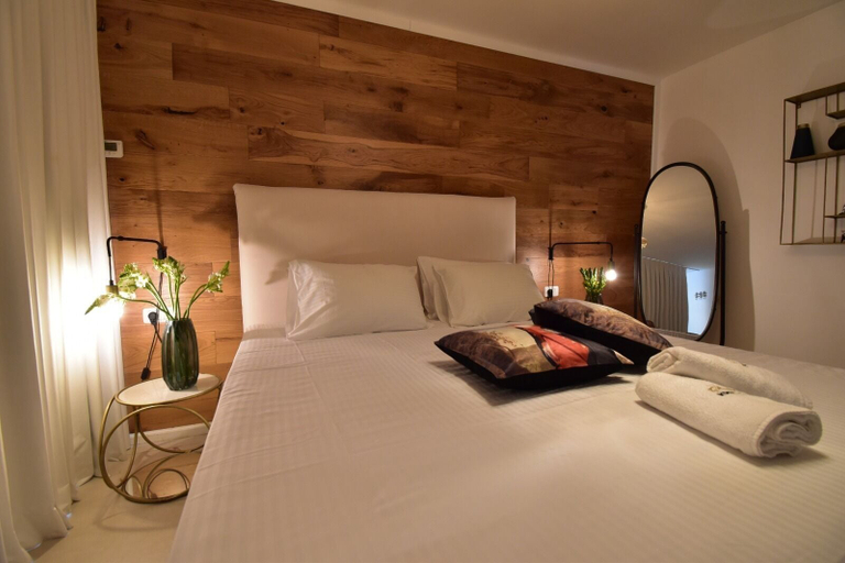 Bedroom 4, Estate Spa