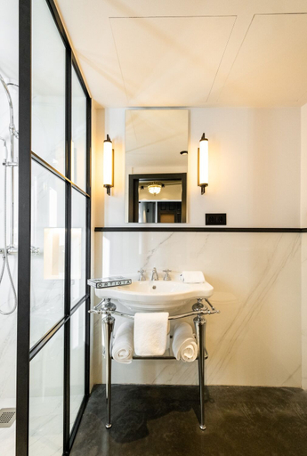Bathroom 4, Casa Cánovas Boutique Hotel, Cádiz