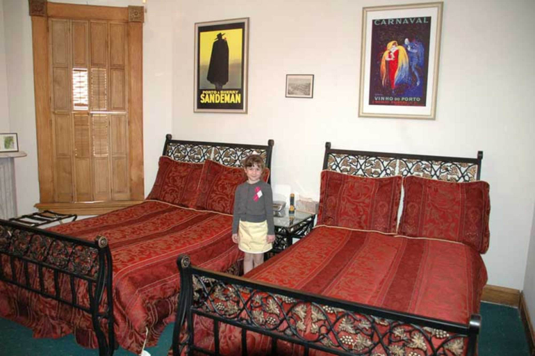 Bedroom 3, Inn Port Lodging, Montgomery