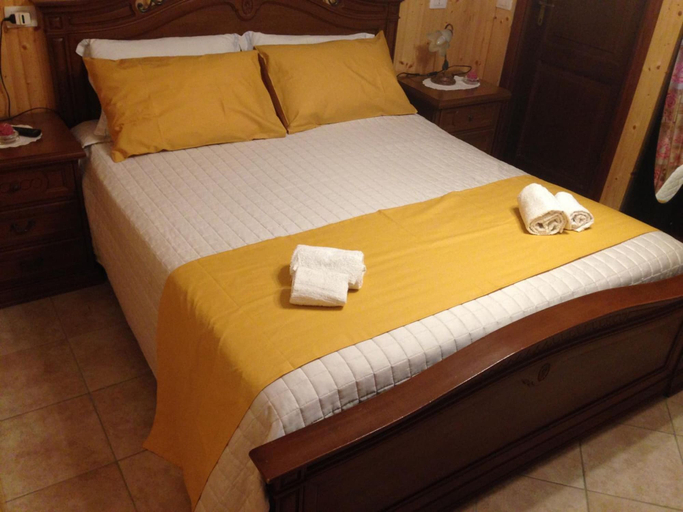 Bedroom 3, B&B Il Cardellino, Terni