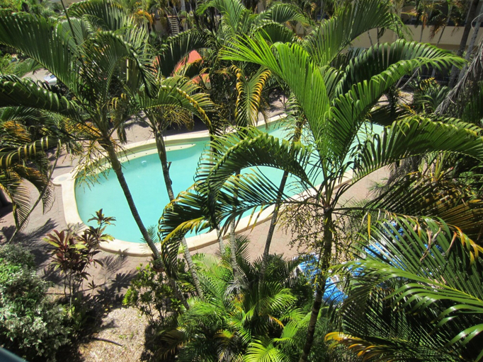 Sport & Beauty 4, Tradewinds McLeod Holiday Apartments, Cairns
