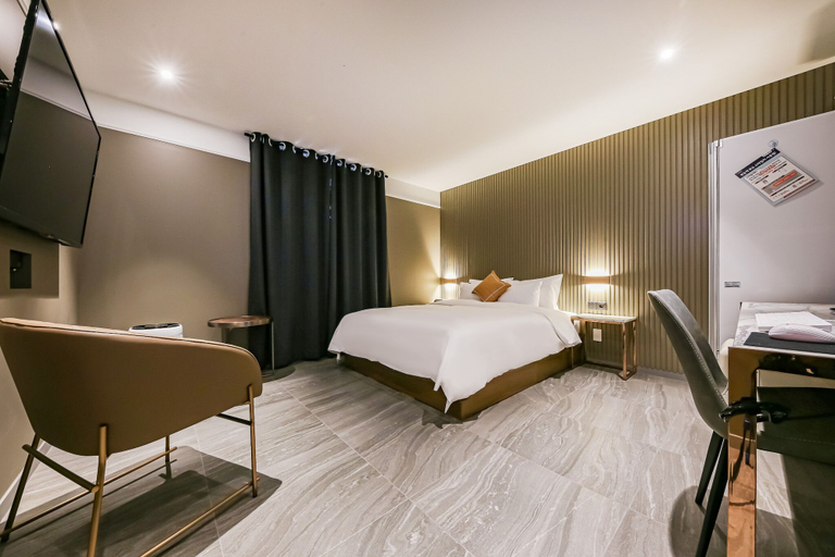 Bedroom 3, Cheongju Maryjane Hotel, Cheongju