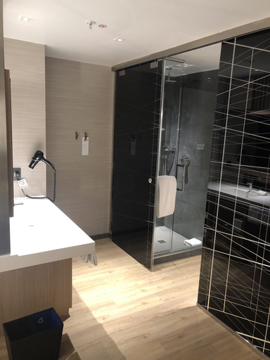 Bathroom 4, AC Hotels by Marriott Houston Downtown, Houston