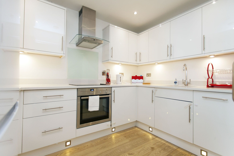 Others 5, Chelsea Residential Atmosphere, London