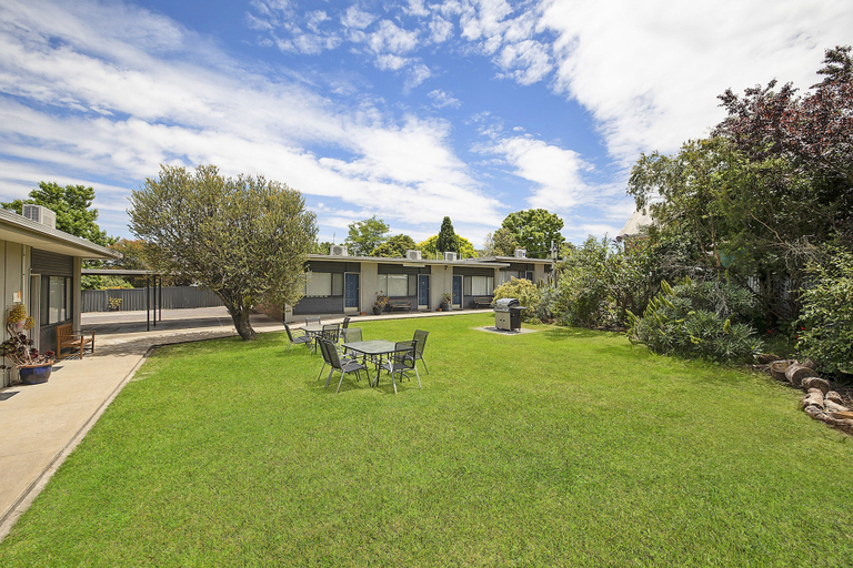 Others 5, Hamilton Lakeside Motel, S. Grampians - Hamilton