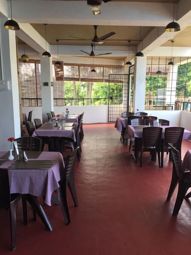 Food & Drinks, Aashiaanaa Residency Inn, South Andaman