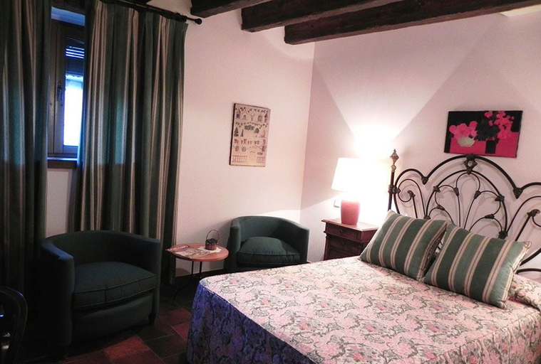 Bedroom 2, Posada Mingaseda, Segovia