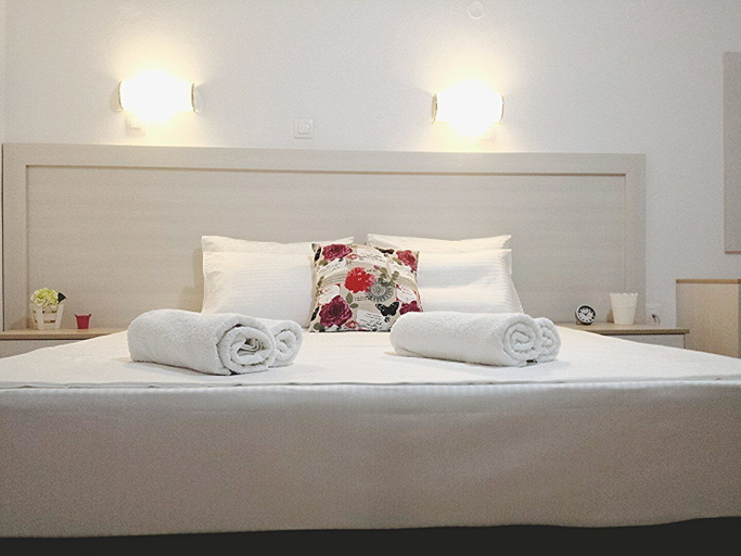 Bedroom 2, Crown Apartments, Crete