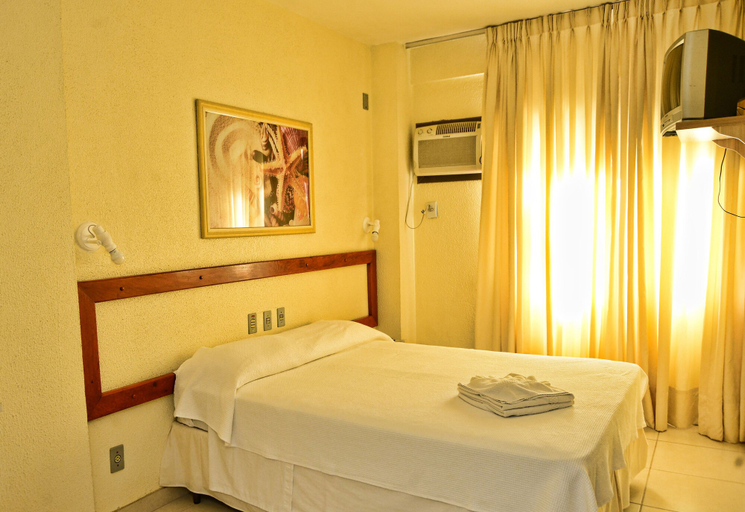 Bedroom 2, De Rose Palace, Torres