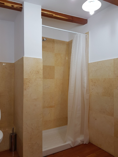 Bathroom 4, Bucharest Boutique Accommodation by Hotels, Municipiul Bucuresti