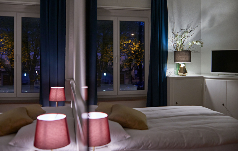 Bedroom 27