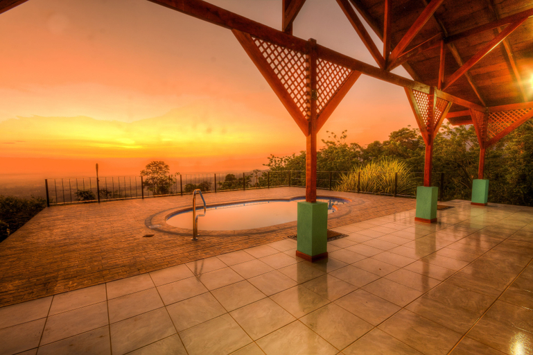 Sport & Beauty 5, Arenal Waterfall Lodge, San Ramón