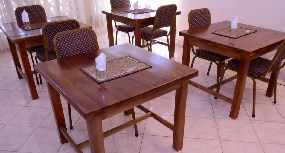 Others 5, The Palace Guest House, Harare