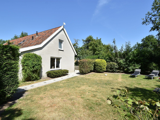 Exterior & Views, Peaceful Holiday Home With Garden, Schouwen-Duiveland