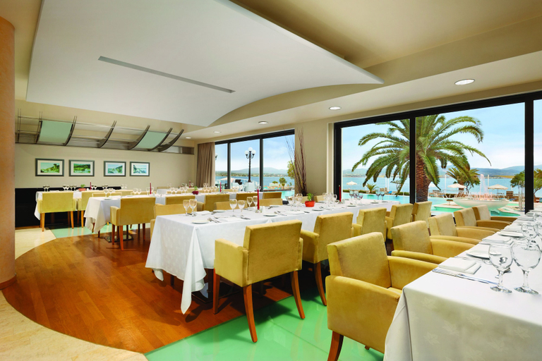 Food & Drinks 5, Wyndham Loutraki Poseidon Resort, Peloponnese