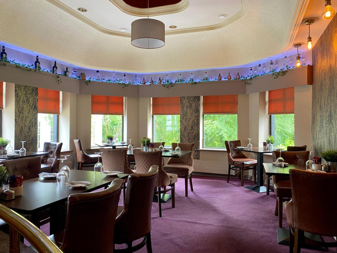 Food & Drinks 5, Twin Trees Hotel & Brusna Falls Leisure
