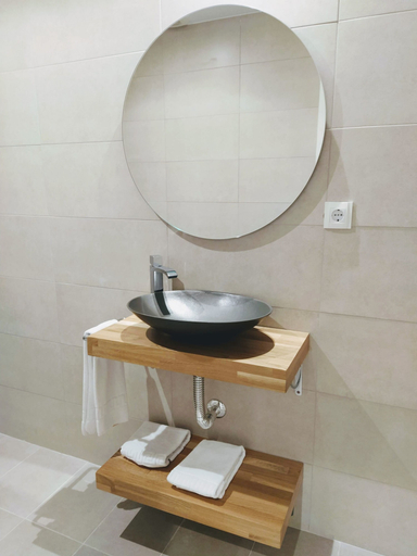 Bathroom 4, Apartamentos Magna Sevilla, Sevilla