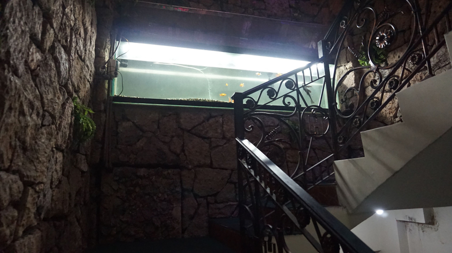 Others 5, Halina Hotel Avenida, Manila City