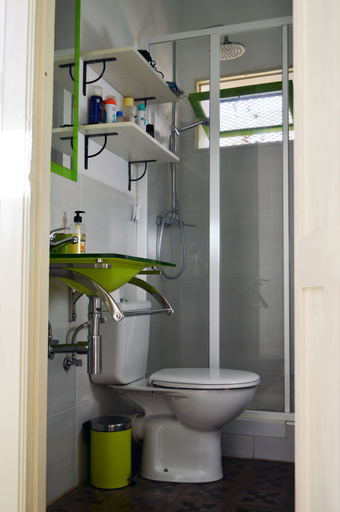 Bathroom 3, Ratones de Biblioteca - Hostel, Santa Cruz de Tenerife