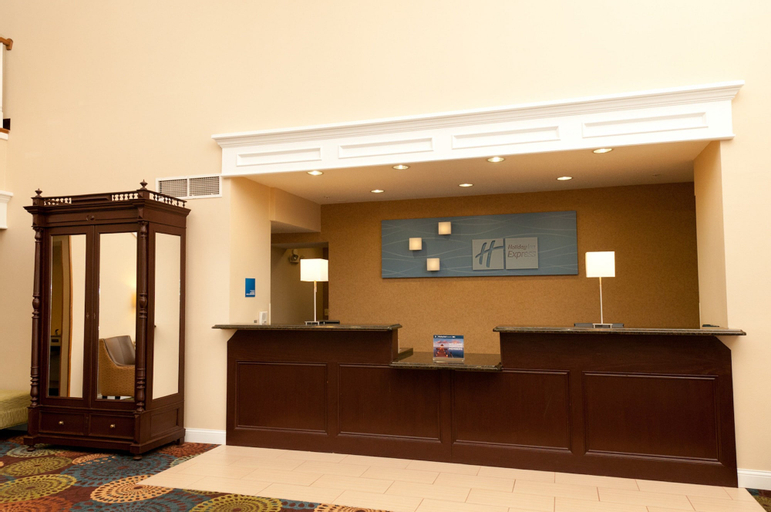 Public Area 5, Holiday Inn Express & Suites Bloomington - Normal, McLean