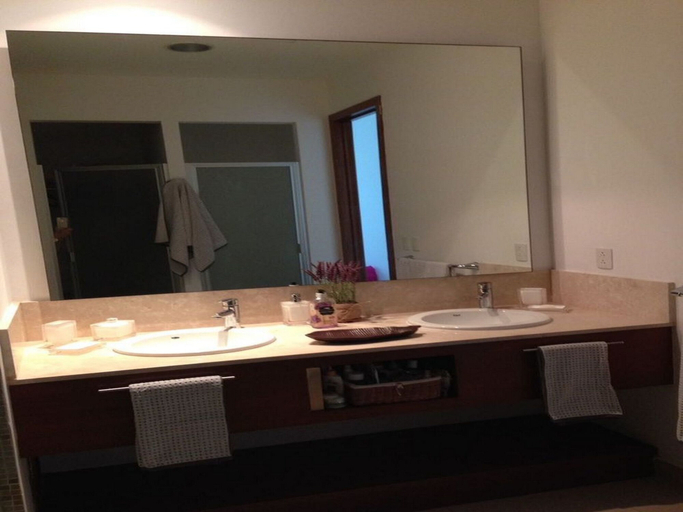 Bathroom, Mayan Lakes View, Acapulco de Juárez