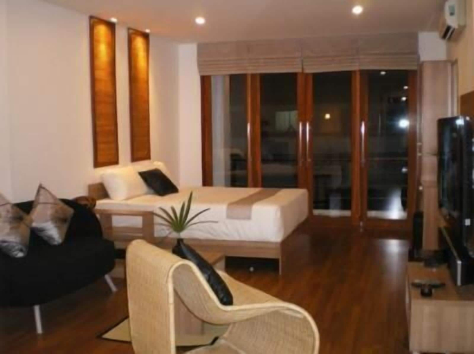 Bedroom 3, 5ive Beach House Hotel, Pattaya