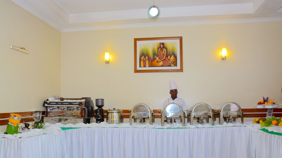 Food & Drinks 5, Five to Five Hotel, Gasabo