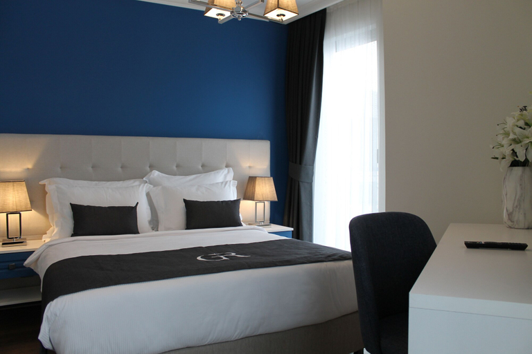 Bedroom 4, Garlon Residence, Beyoğlu