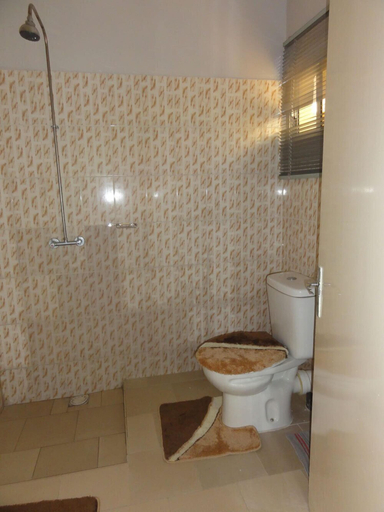 Bathroom 4, Résidence Naticia, Dakar