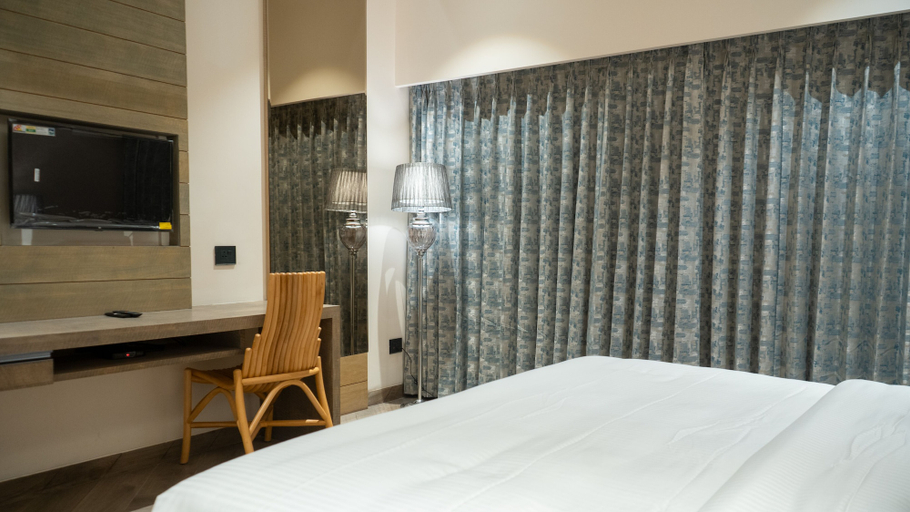 Bedroom 2, Hotel Clarks Inn Suites Kangra, Kangra