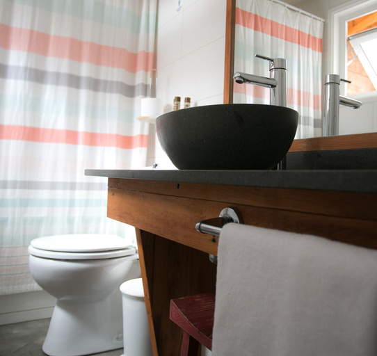 Bathroom 5, Casa Galos Hotel & Lofts, Valparaíso