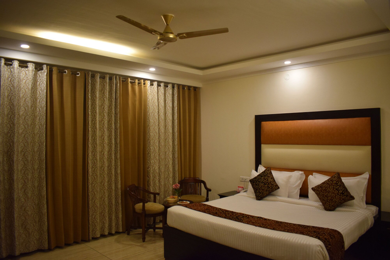 Bedroom 2, Angels Inn Resort, Kangra