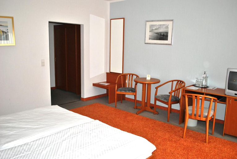 Bedroom 4, Heidehotel Lubast, Wittenberg