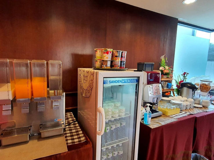 Food & Drinks 5, Goldenbell Hotel Chiangmai, Muang Chiang Mai