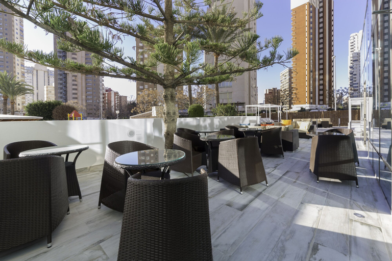 Food & Drinks 5, Sandos Benidorm Suites, Alicante
