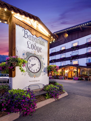 Exterior & Views 1, Bavarian Lodge, Chelan