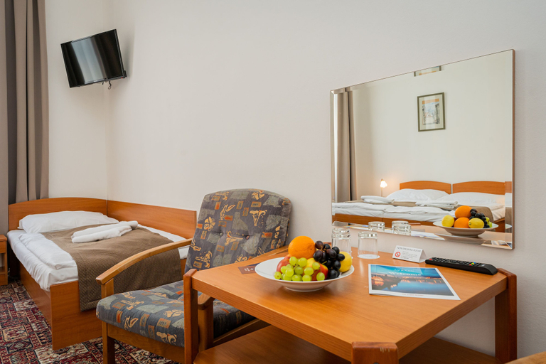 Bedroom 3, Hotel City Centre, Praha 7