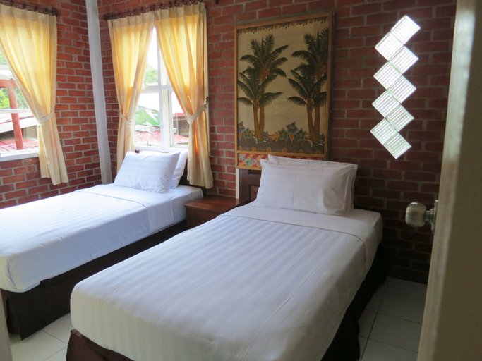 Bedroom 3, Mile 36 Lodge, Ranau