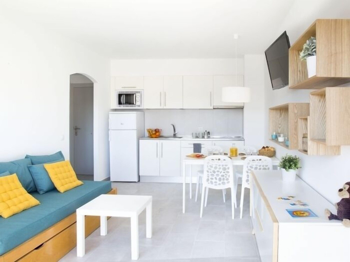 Others 4, Apartamentos Estartit-Confort-46, Girona