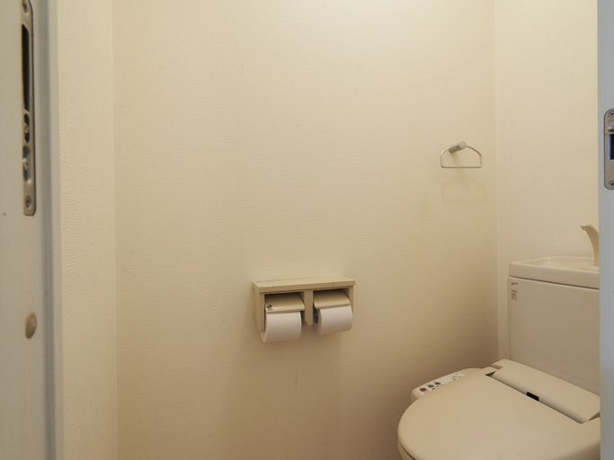 Bathroom 3, Oyado Kinokuniya Daikoku Machi, Nagasaki