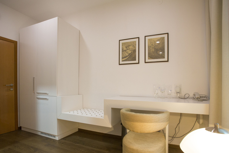 Bathroom 4, Garni Hotel Vila Drina, Bajina Bašta