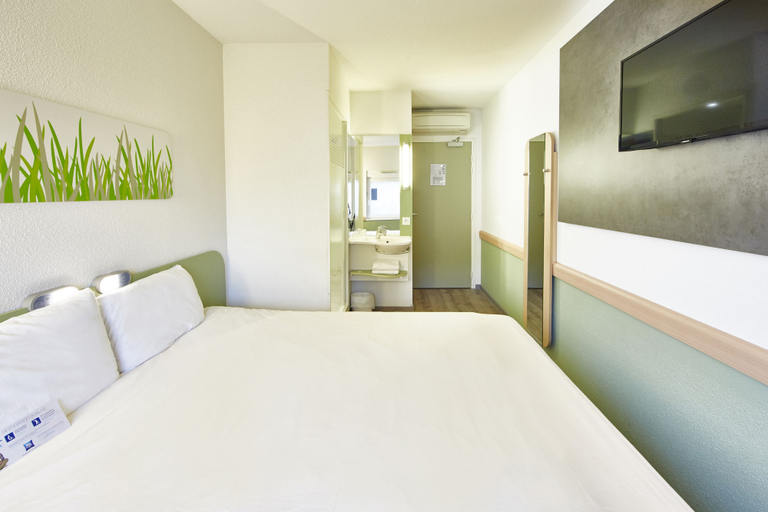 Bedroom 3, Ibis Budget Haguenau, Bas-Rhin