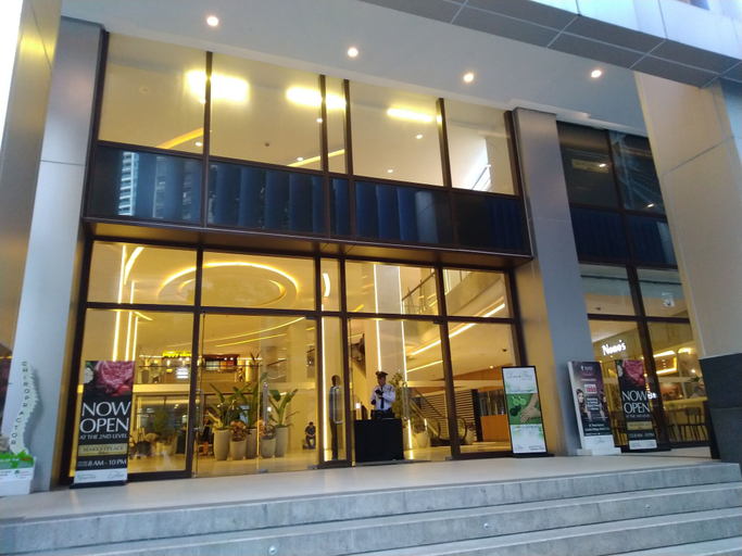 Exterior & Views 2, The Peak Tower in heart of Makati CBD, Makati City
