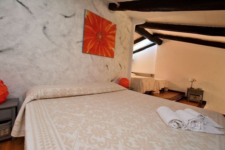 Room 5, Bloom 37, Olbia-Tempio